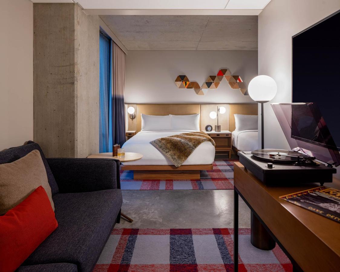 ホテル Hyatt Centric Downtown ポートランド エクステリア 写真