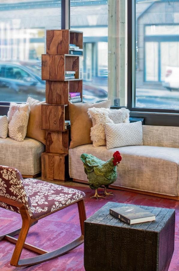 ホテル Hyatt Centric Downtown ポートランド エクステリア 写真