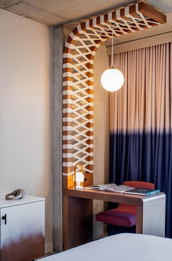 ホテル Hyatt Centric Downtown ポートランド エクステリア 写真